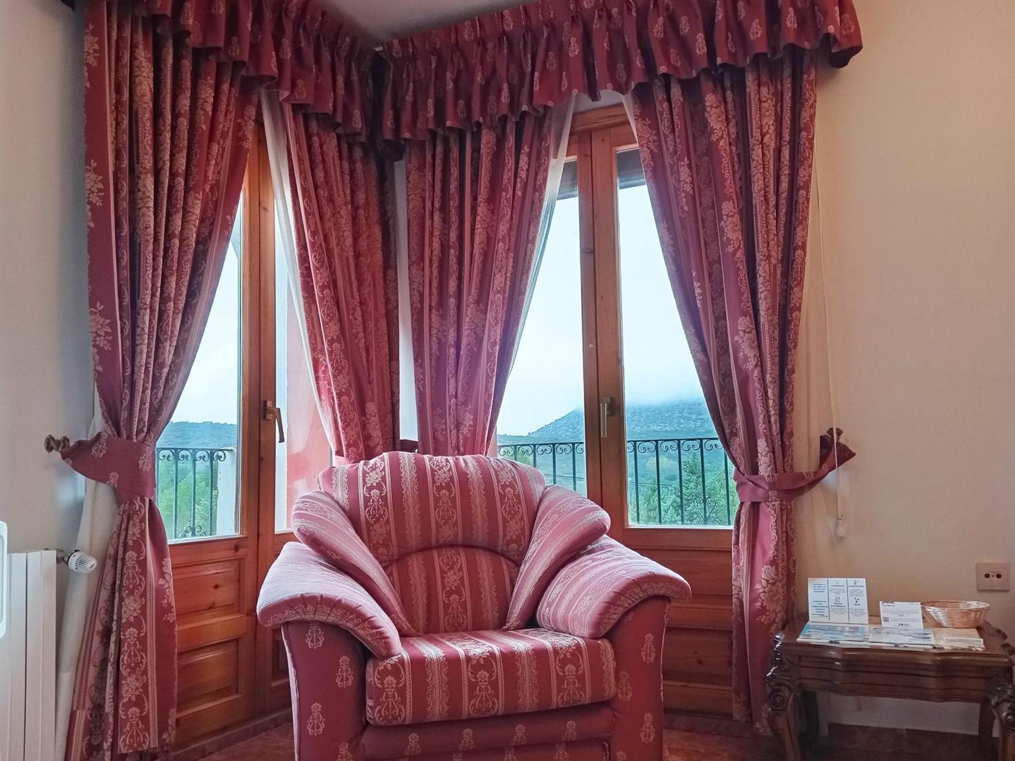 Hotel La Rueda 3000 Мора де Рубиелос Екстериор снимка