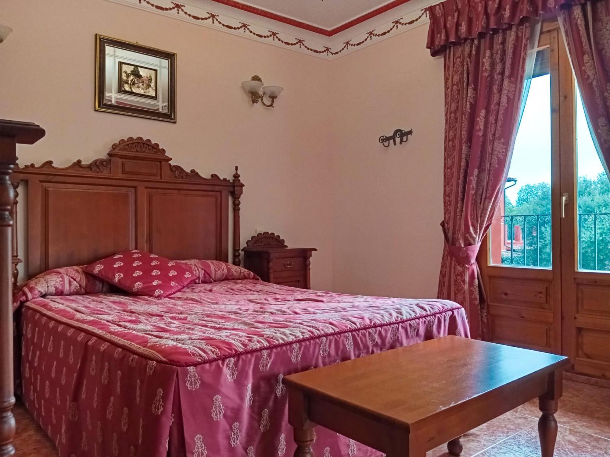 Hotel La Rueda 3000 Мора де Рубиелос Екстериор снимка